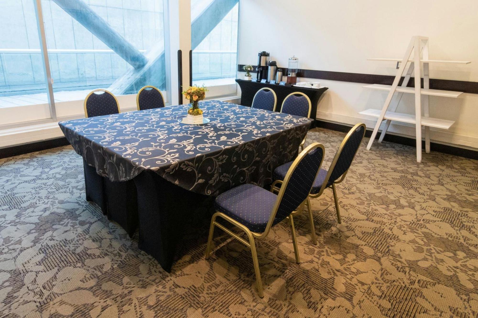Four Points By Sheraton Los Angeles Bagian luar foto