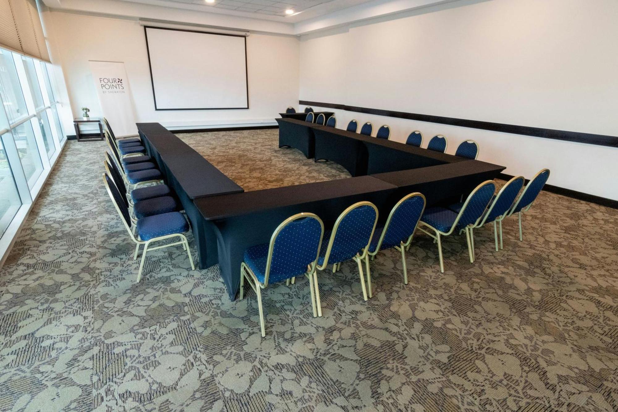 Four Points By Sheraton Los Angeles Bagian luar foto