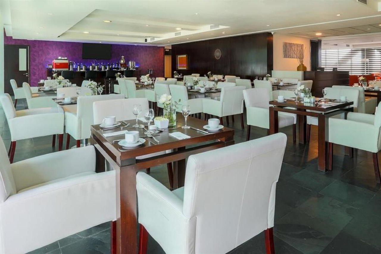 Four Points By Sheraton Los Angeles Bagian luar foto
